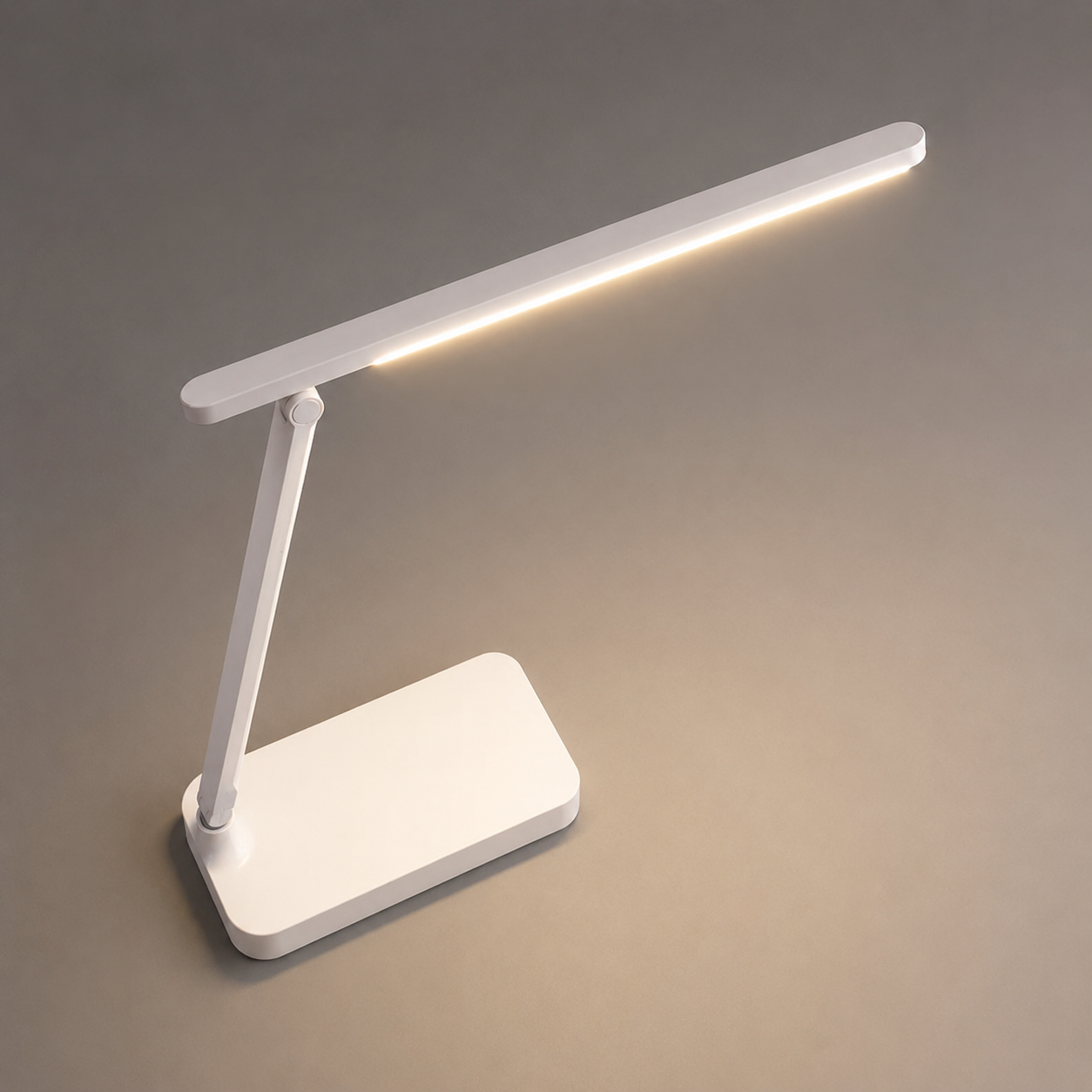 Klappbare LED-Schreibtischleuchte – Detailansicht