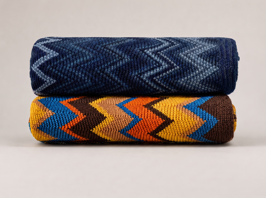 Strickdecke mit Zickzackmuster
